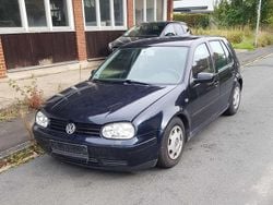 Schwarz Gebraucht 2001 VW Golf IV Highline Limousine | 990 € (Guter Preis)