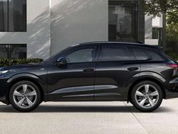 Mythosschwarz metallic Neu 2025 Audi Q3 S-Line SUV | 54.053 € (Fairer Preis)