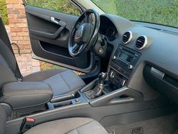 Silber Gebraucht 2009 Audi A3 Sportback Ambition Limousine | 3.150 € (Fairer Preis)