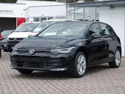 Schwarz Gebraucht 2025 VW Golf VIII Business Limousine | 30.745 € (Fairer Preis)