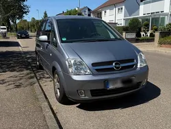 Silber Gebraucht 2005 Opel Meriva Van / Kleinbus | 1.000 € (Superpreis)
