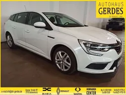 Weiß Gebraucht 2018 Renault Mégane GrandTour Play Kombi | 10.890 € (Etwas zu teuer)