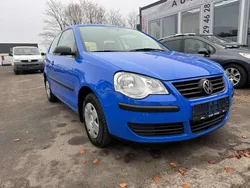 Blau Gebraucht 2006 VW Polo Trendline Kleinwagen | 1.980 € (Fairer Preis)