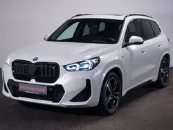 White metallic Gebraucht 2023 BMW iX1 M Sport SUV | 42.799 € (Fairer Preis)
