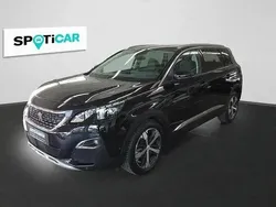 Grau Gebraucht 2019 Peugeot 5008 Allure Van / Kleinbus | 20.790 € (Fairer Preis)