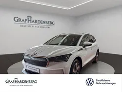 Moonweiß perleffekt Gebraucht 2021 Skoda Enyaq iV Loft SUV | 28.777 € (Fairer Preis)