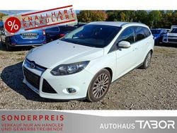 Weiß Gebraucht 2012 Ford Focus Titanium Kombi | 3.285 € (Guter Preis)