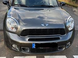 Braun Gebraucht 2012 Mini Cooper SD Countryman SUV | 9.300 € (Guter Preis)