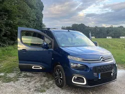 Blau Gebraucht 2019 Citroën Berlingo Van / Kleinbus | 24.900 € (Teuer)