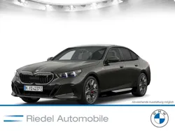 Sophistograu brillanteffekt Neu 2024 BMW i5 M Sport Limousine | 67.790 € (Fairer Preis)