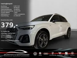 Gletscherweiß metallic Gebraucht 2022 Audi Q5 Ambiente SUV | 44.630 € (Etwas zu teuer)