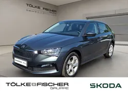 Quarz grau met. Gebraucht 2020 Skoda Scala Style Kleinwagen | 17.666 € (Fairer Preis)