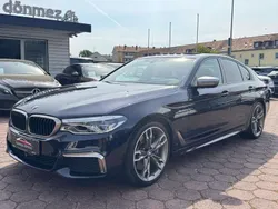 Carbonschwarz metallic Gebraucht 2019 BMW M550 M Sport Limousine | 38.900 € (Fairer Preis)