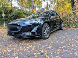 Schwarz Gebraucht 2020 Ford Focus Titanium Kombi | 13.490 € (Guter Preis)
