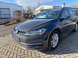Grau Gebraucht 2018 VW Golf VII Kombi | 8.990 € (Superpreis)