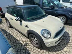 Weiß Gebraucht 2011 Mini Cooper Kleinwagen | 4.500 € (Guter Preis)