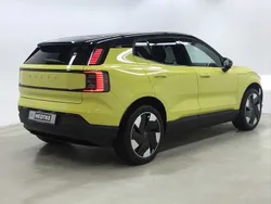 Gelb Gebraucht 2024 Volvo EX30 Plus SUV | 31.550 € (Fairer Preis)
