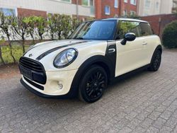 Silber Gebraucht 2015 Mini Cooper D Kleinwagen | 7.990 € (Guter Preis)