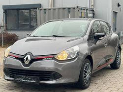 Grau Gebraucht 2015 Renault Clio IV Dynamique Limousine | 6.990 € (Fairer Preis)