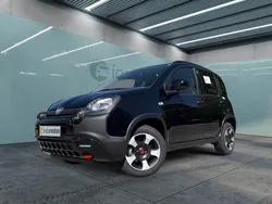 Schwarz Gebraucht 2024 Fiat Panda Cross Cross Kleinwagen | 16.190 € (Etwas zu teuer)