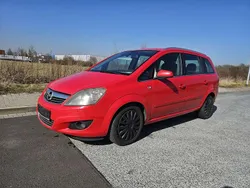 Rot Gebraucht 2009 Opel Zafira Innovation Van / Kleinbus | 1.200 € (Fairer Preis)