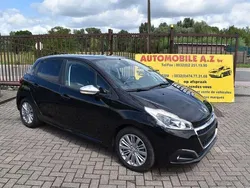 Schwarz Gebraucht 2019 Peugeot 208 Signature Sky Kleinwagen | 8.999 € (Superpreis)