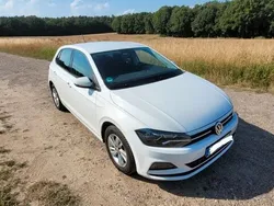 Weiß Gebraucht 2018 VW Polo Comfortline Limousine | 14.799 € (Guter Preis)