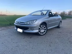 Silber Gebraucht 2004 Peugeot 206 CC GTi Cabrio | 2.199 € (Fairer Preis)