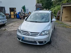 Silber Gebraucht 2008 VW Golf Plus Cross Van / Kleinbus | 3.000 € (Guter Preis)