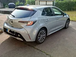 Grau Gebraucht 2020 Toyota Corolla Limousine | 22.000 € (Fairer Preis)