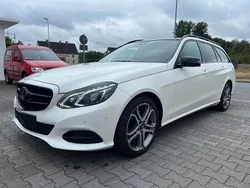 Weiß Gebraucht 2015 Mercedes E250 Night Kombi | 13.990 € (Guter Preis)