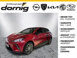 Diamond red & black roof Gebraucht 2023 MG MG4 EV Trophy Kleinwagen | 36.990 € (Fairer Preis)