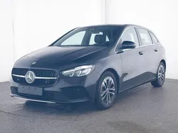 Unilack nachtschwarz Gebraucht 2024 Mercedes B180 Progressive Van / Kleinbus | 32.690 € (Etwas zu teuer)