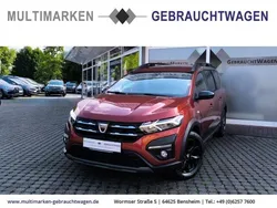 Braun Gebraucht 2023 Dacia Jogger Extreme Van / Kleinbus | 20.490 € (Guter Preis)
