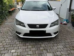 Weiß Gebraucht 2013 Seat Leon Reference Limousine | 9.600 € (Fairer Preis)
