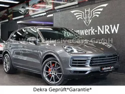 Grau Gebraucht 2019 Porsche Cayenne SUV | 38.970 € (Teuer)