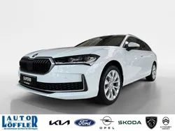 Weiß Neu 2025 Skoda Superb Selection Kombi | 41.690 € (Teuer)