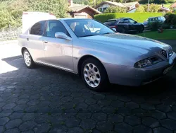 Silber Gebraucht 2002 Alfa Romeo 166 Limousine | 1.750 €