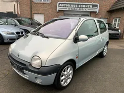 Grau Gebraucht 2002 Renault Twingo Initiale Kleinwagen | 2.950 € (Etwas zu teuer)