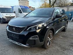 Schwarz Gebraucht 2020 Peugeot 5008 Allure Van / Kleinbus | 13.990 € (Guter Preis)