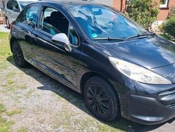 Schwarz Gebraucht 2008 Peugeot 207 Kleinwagen | 750 € (Superpreis)