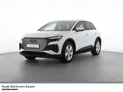 Weiß Gebraucht 2024 Audi Q4 e-tron Ambiente SUV | 61.880 € (Teuer)