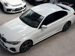 Weiß Gebraucht 2019 BMW 330 M Sport Limousine | 30.490 € (Fairer Preis)