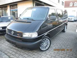 Blackmagicmetallic Gebraucht 2003 VW T4 Van | 18.990 €