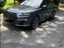 Grau Gebraucht 2018 Audi Q7 S-Line SUV | 47.500 € (Teuer)