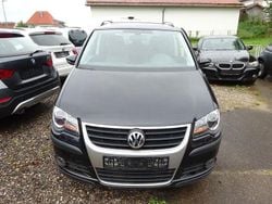 Schwarz Gebraucht 2009 VW Touran Cross Van / Kleinbus | 4.990 € (Guter Preis)