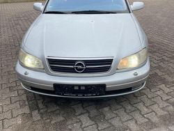 Silber Gebraucht 2003 Opel Omega Limousine | 1.000 € (Superpreis)