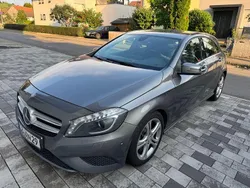 Grau Gebraucht 2013 Mercedes A200 Limousine | 12.300 € (Fairer Preis)