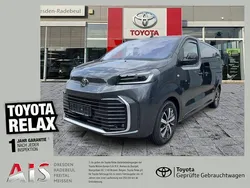 Titanium grey Gebraucht 2024 Toyota Proace Verso Team Kombi | 41.480 € (Fairer Preis)