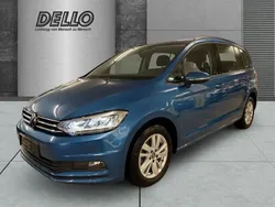 Caribbean blue metallic Gebraucht 2020 VW Touran Comfortline Van / Kleinbus | 26.840 € (Guter Preis)